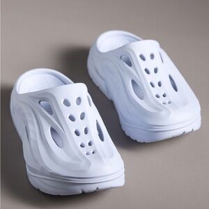 Hoka One One Recovery Mule